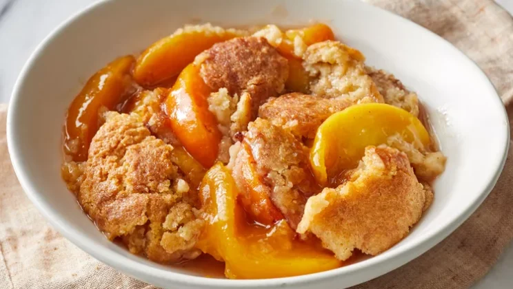 Easy and Delicious Fresh Southern Peach Cobbler Recipe You Can Make at Home