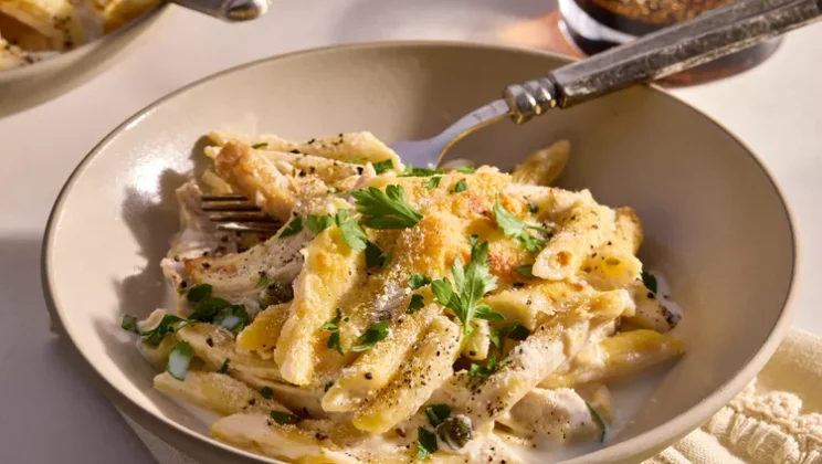 Creamy Chicken Piccata Pasta Bake Recipe: A Quick and Tasty Meal in Under 30 Minutes