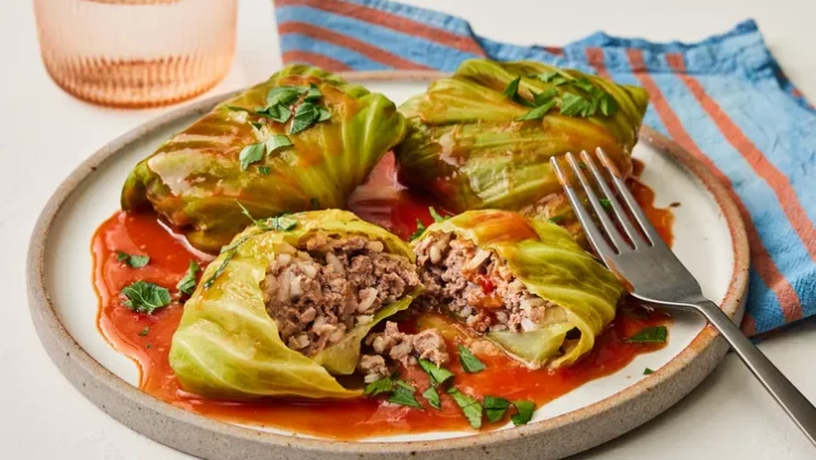 How to Make Delicious Cabbage Roll — Quick & Easy!