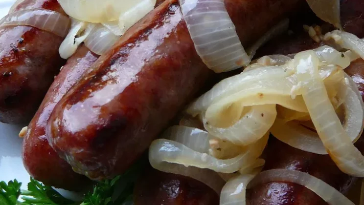 Best Sheboygan Grilled Brats Recipe for Home Cooks