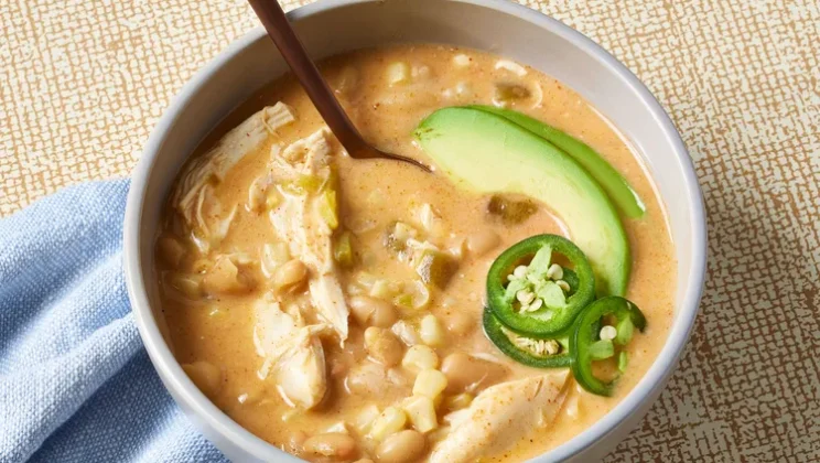 How to Make Award-Winning White Chicken Chili (Easy Recipe Step-by-Step)