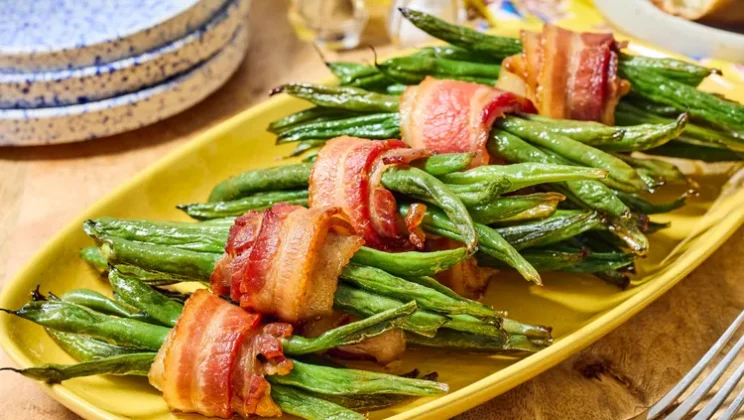 How to Make the Perfect Bacon-Wrapped Green Bean Bundles at Home